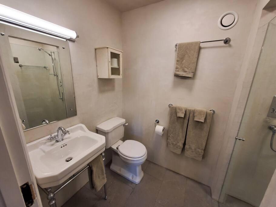 Koru Flat Apartment ดะนีดิน ภายนอก รูปภาพ